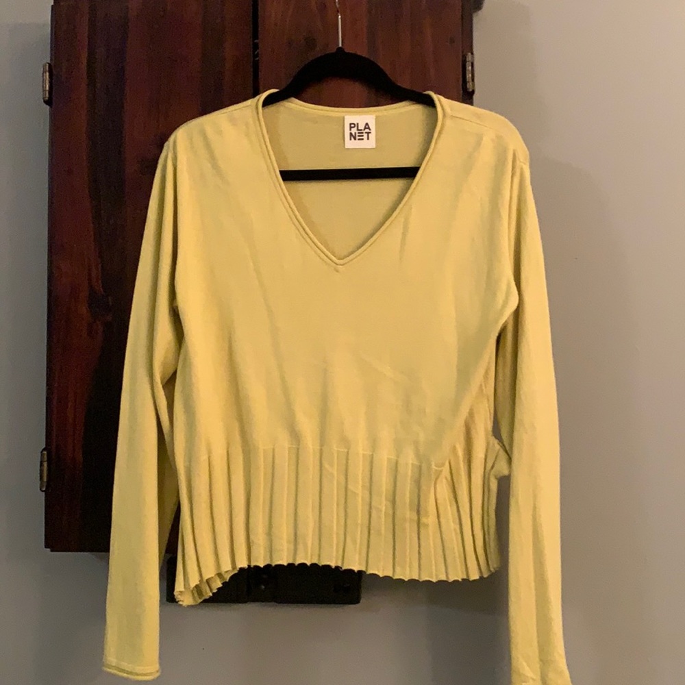 Planet sweater